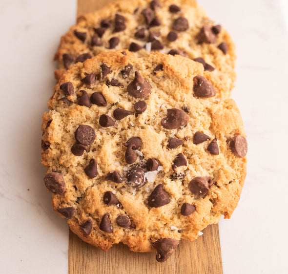 Salted Chocolate Chip Cookie (4 Pack)